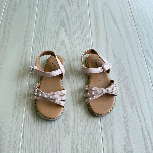 Cat & Jack Toddler Girls Jen Pearl Strap Sandals, Size 8T - Picture 1 of 6